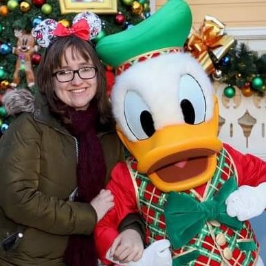 Megan_Ant's tweet photo. Happy 90th Birthday to our No.1 Duck, Donald 💙🎉

 #DonaldDuck #Donald90 https://t.co/XvWIlfcmKw