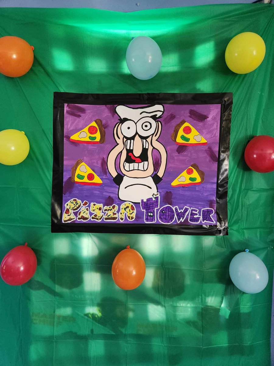 dcabe82's tweet photo. @PizzaTowergame this is a cake and a poster my wife made for our 11 year old son Emmett birthday!! https://t.co/TPtGakBIvQ