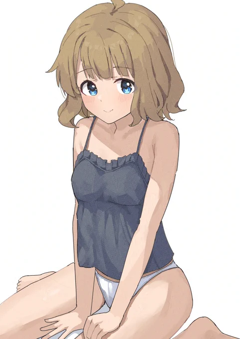 周防桃子 