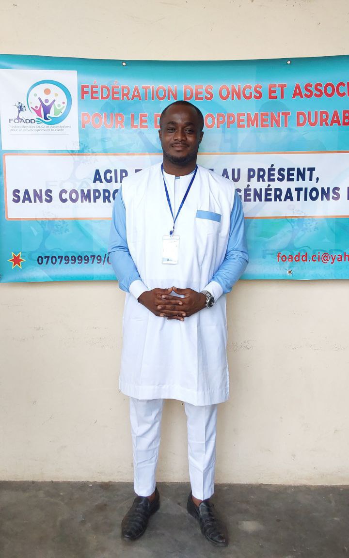 DrDean_Officiel's tweet photo. Une nouvelle mission.
C'est avec plaisir que j'ai participé en ma qualité de Pdt de l'AJNV à la 1ère réunion des membres de la FOADD - Fédération des ONGs et Associations pour le Développement Durable dont je suis membre du BEN ce Samedi 08 Juin.
#D2K
https://t.co/6RjD3hjIUw https://t.co/E5H00OvGIH
