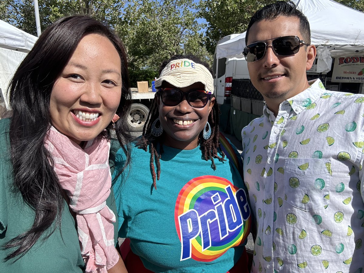MaiForUs's tweet photo. Your love &amp; support matters to keep this market going 🥬🍓🥕! Thank you to all the residents who came out today ❤️! Our vendors accept EBT cards as well! Join us every Sunday from 8am to 1pm at the Meadowview Light Rail Station

#HeartAndHustle #SouthSac #Meadowview #FoodJustice https://t.co/xY9uoV8Tix