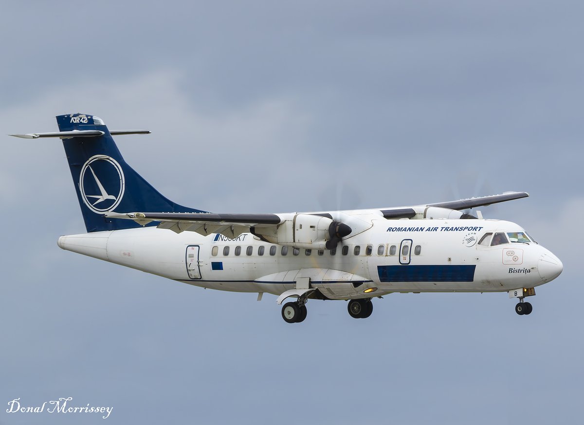 birrlad's tweet photo. Arriving @ShannonAirport this evening on a fuel stop ex Tarom @ATRaircraft 42-500 N569KT on delivery to @interCaribbean_.
#avgeek #aviation #airline #atr #tarom #interCaribbean #shannonairport #planespotting https://t.co/CUzAj0bE2t