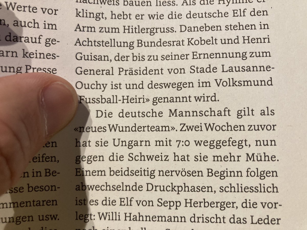 Interessanter Text, <a href="/maemae_sykora/">Mämä Sykora</a>. Zu Guisans Zeit war’s aber noch der FC Stade Lausanne ohne Ouchy-Zusatz, diese Fusion kam doch erst viel später im 21. Jh.