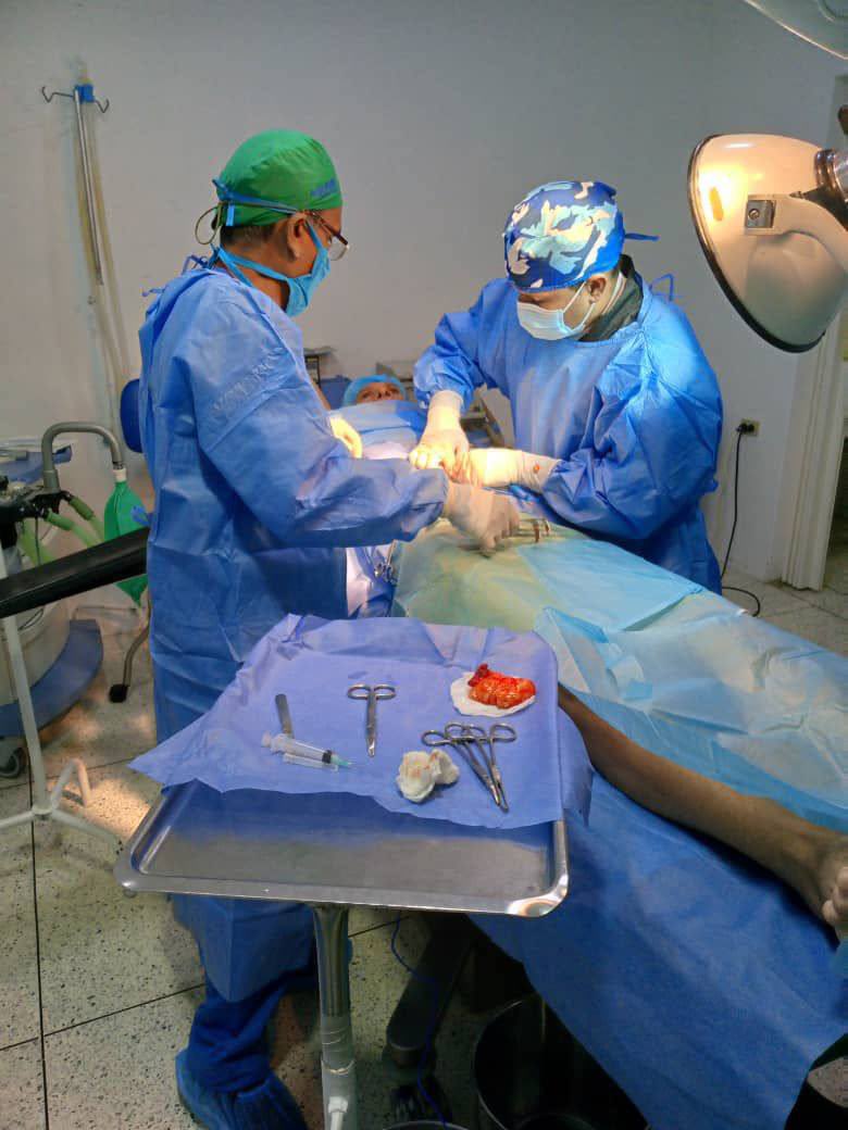 mppsp_vzla's tweet photo. Las intervenciones quirúrgicas a los privados y privadas de libertad, son garantizadas desde el #Mppsp como parte de los programas de atención a su salud y bienestar. #1x10VictoriaPerfecta https://t.co/hXxJobVUW6