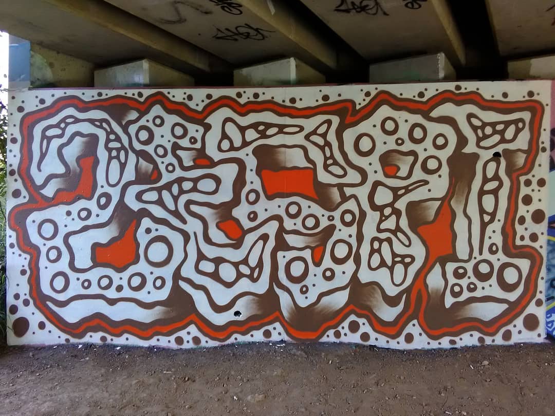 Jelly On A Plate 🍧🍽️ 
#graffiti #graffitiart #graffitiuk #ukgraffiti #ukgraff #graffiticulture #spraydaily #graffiticharacter #photooftheday #urbex #posca #illustration #psycadelicart #lowbrowart #geometricart #tagsandthrows #montanacolors #montanapaint #stickerbomb #nftarti̇st