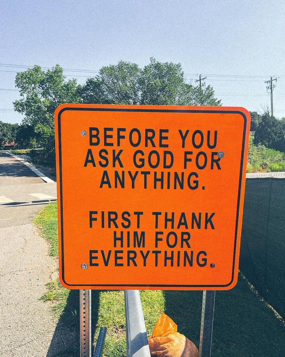 RuthOkpala's tweet photo. We always remember to make “demands” and forgetting to say “thank you” for the little things. 
#GratitudeJourney #GratefulHeart #gratitude https://t.co/aFsKSWzbPV