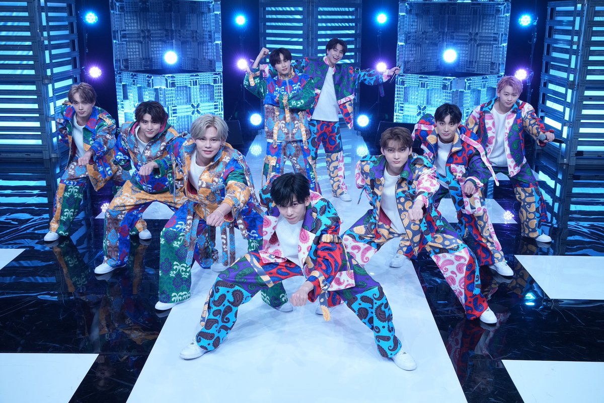 fujitoretari's tweet photo. 超特急CDデビュー12周年おめでとうございます！
またスタジオライブ頑張って撮りましょう！！
#超特急 
#超特急CDデビュー12周年
#超特急CDデビュー12周年おめでとう https://t.co/6rJX91HGG5