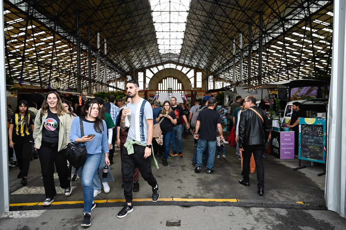 montevideoIM's tweet photo. Más de 15.000 personas degustan nuevos sabores en el #EspacioModelo 🍲
Vení a disfrutar #OllasDelMundo en familia buena gastronomía y música en vivo 🫕
🎟️ Entrada libre
📍 Cádiz 3280 https://t.co/AJiQ1Ltkn9