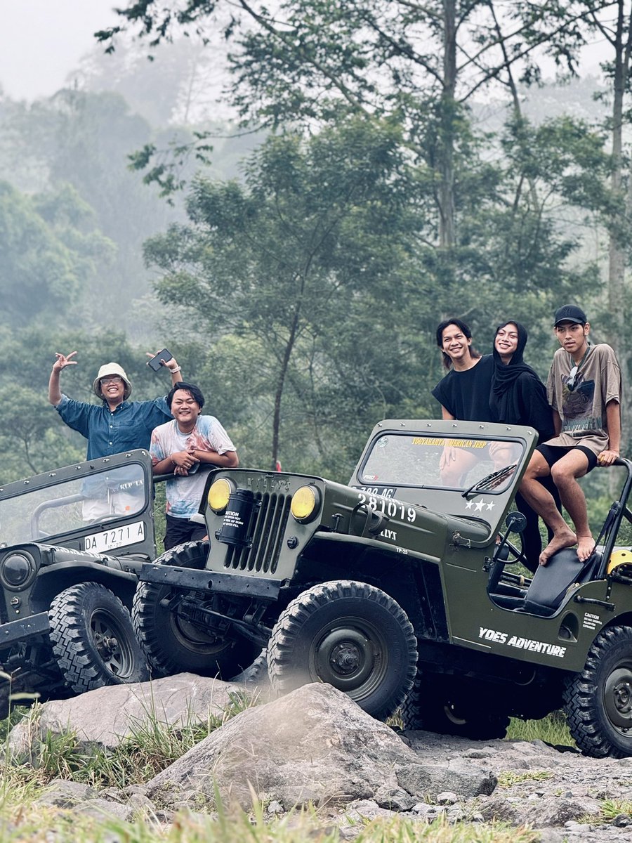ardiwejas__'s tweet photo. dalam tema air terjun pengantin? https://t.co/gUUx7PhUJa
