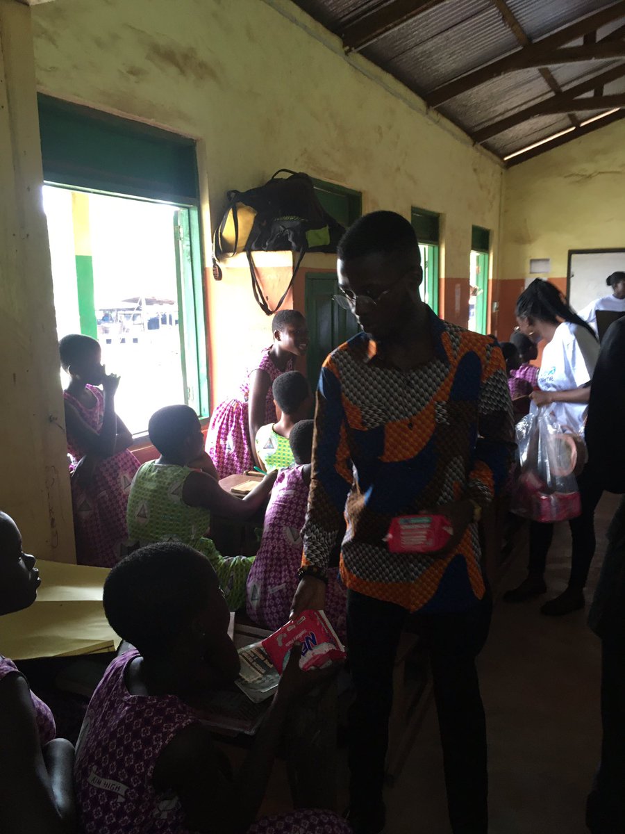 On Tuesday 28th May, 2024 I joined the Wacoms of NASPA STMA and FASSA (TTU) Wocom to celebrate Menstrual Hygiene Day and donate Sanitary products to Two JHS schools in the constituency. 
#MenstrualHygieneDay
