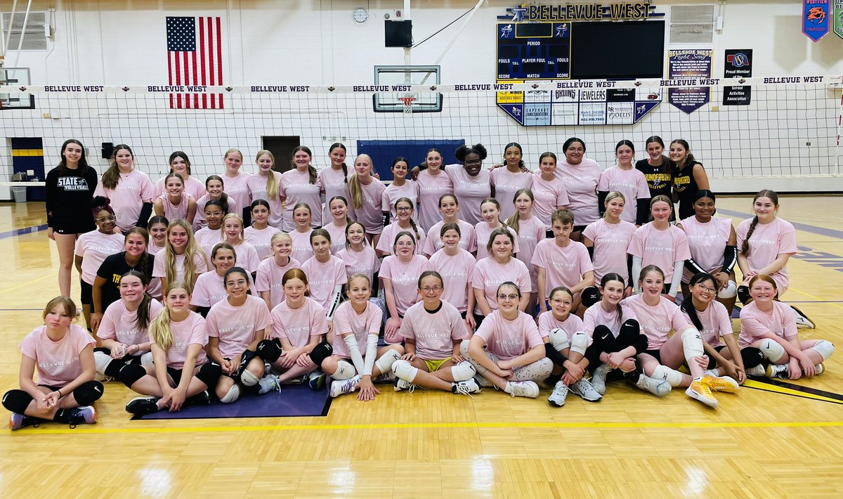 That’s a wrap on camp!! These future T-Birds are lookin’ gooood! Keep working hard and have a great summer! 💜💛