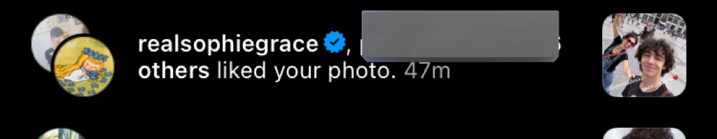 blasupdate's tweet photo. hahaha en mi cuenta tenia el follow de sophie (interpreta a kristy thomas en el club d las niñeras) y le ha dado like al post de blas 😭JAJAJAJAJ la amo https://t.co/RWNLmrjOKT