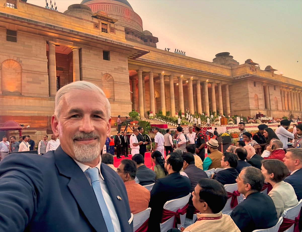 ShombiSharp's tweet photo. A privilege to witness the swearing-in of the Prime Minister &amp; Union Council of Ministers of India at Rashtrapati Bhawan, the Presidential Palace. Looking forward to continued strong partnerships for peace &amp; sustainable prosperity with the new Government of India #SDGs! 
🇮🇳🇺🇳🌏 https://t.co/3UQDyZNPyQ