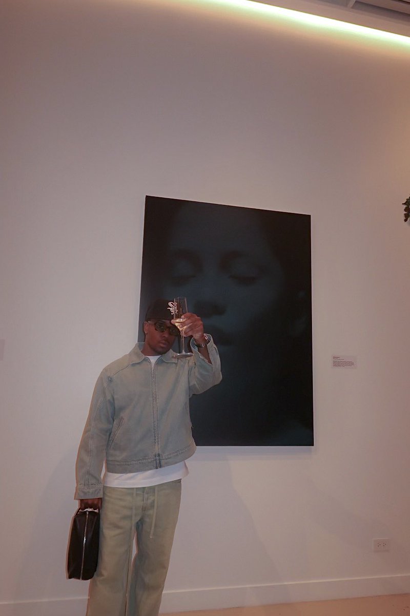 1Madiii_'s tweet photo. 🥂 https://t.co/VVU3WLe1Bx