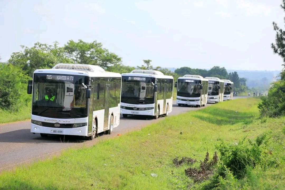 AfricanHub_'s tweet photo. Made in Uganda 🇺🇬 electric buses. https://t.co/TLTbQzqbV9