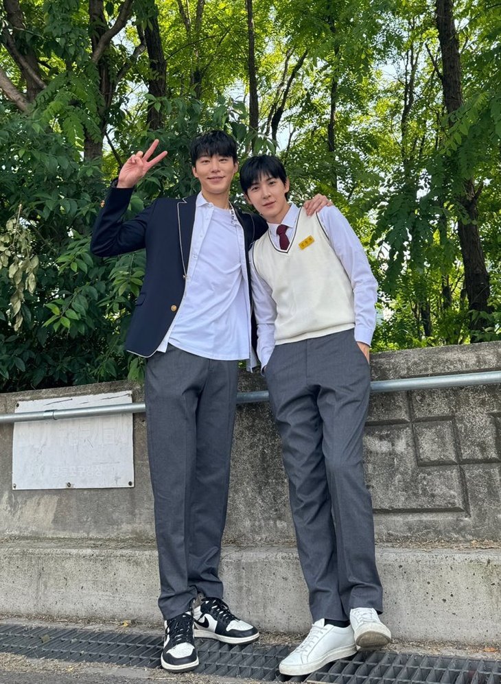 meow_htdh's tweet photo. ╭ ◜◝ ͡ ◜◝ ͡ ◜◝ ╮
        ᵒⁿᵉ__ᵗᵐ_
        ᵈᵒʷᵒᵒᵒᵒ_
╰ ◟◞ ͜ ◟   ͜ ◟ ◞ ╯ O °.
                                     ̩͙.  ᘏ▸◂ᘏ .·̩͙
                                      ꒰  ɞ̴̶̷ ·̮ ɞ̴̶̷ ꒱
                                   *ଘ_(")(") https://t.co/4eQnqJ1FWS