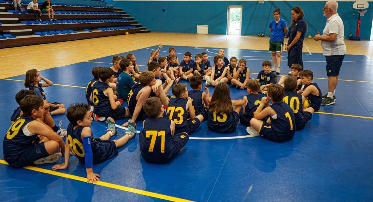 È stato un lungo viaggio, 18 mesi di cammino, 200 società incontrate #camminareinsieme di ferma qui....ripartiremo a settembre con un nuovo progetto