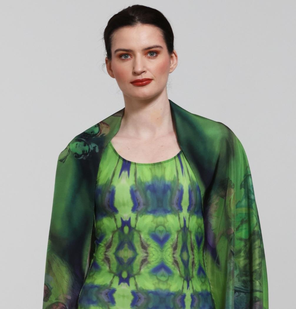 Pop of Colour from <a href="/HazelGreene_/">Hazel Greene</a> #irishfashion #silk #scarf #silkscarf #colour #green #handpainted  #slowfashion  #irishfashionart #hazelgreene #Irishdesign #CIFD