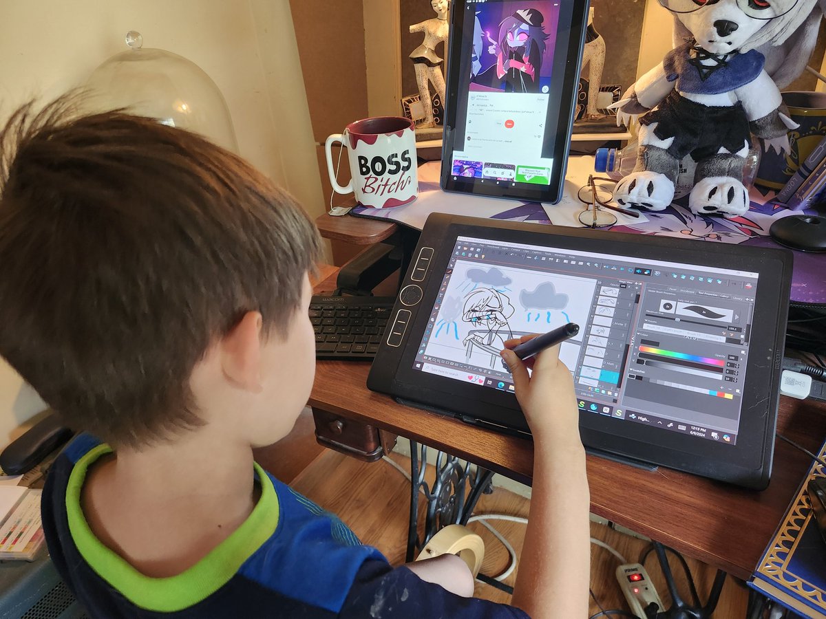 KellyHobby1's tweet photo. While working on a WIP project, my son decided he wanted to help. Saying if Via is sad, there needs to be rain clouds because it's always raining when someone is sad. #artistintraining https://t.co/7OhNrgIDLV