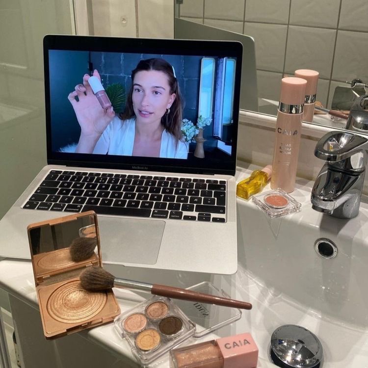 Diorgirlx's tweet photo. men will never understand https://t.co/3iA8QOKk4e