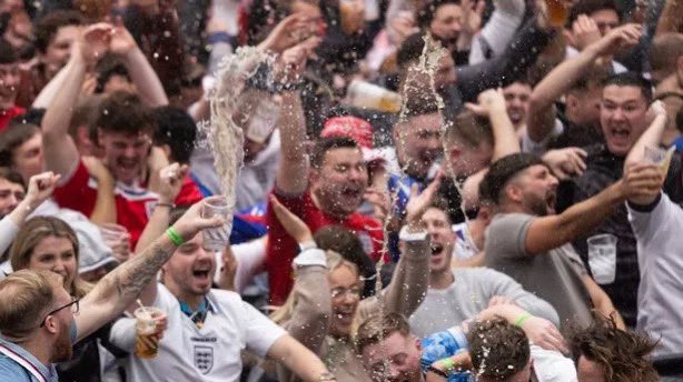 Football Away Days tweet media