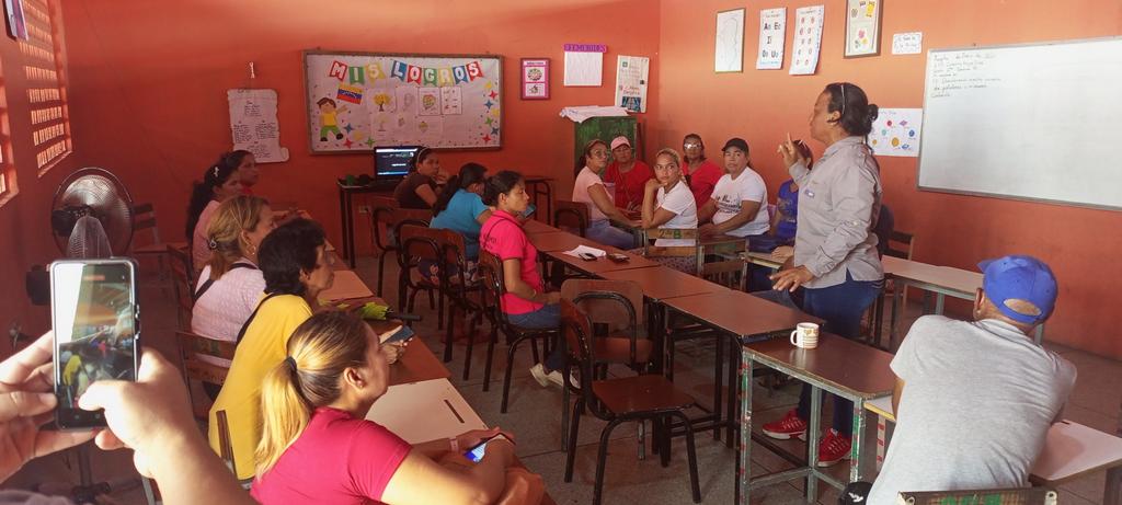 delta_somos's tweet photo. Hoy desde todos los rincones del Delta estamos afinando la maquinaria del 1x10
#FelizDomingo
#9Jun2024
#Venezuelax10
#1x10VictoriaPerfecta
@nicolasmaduro @partidopsuv @dcabellor
@jorgerpsuv @ConCiliaFlores
@GobLizeta 
Con el 1x10 vamos a la victoria perfecta... https://t.co/7vJoywRtX3