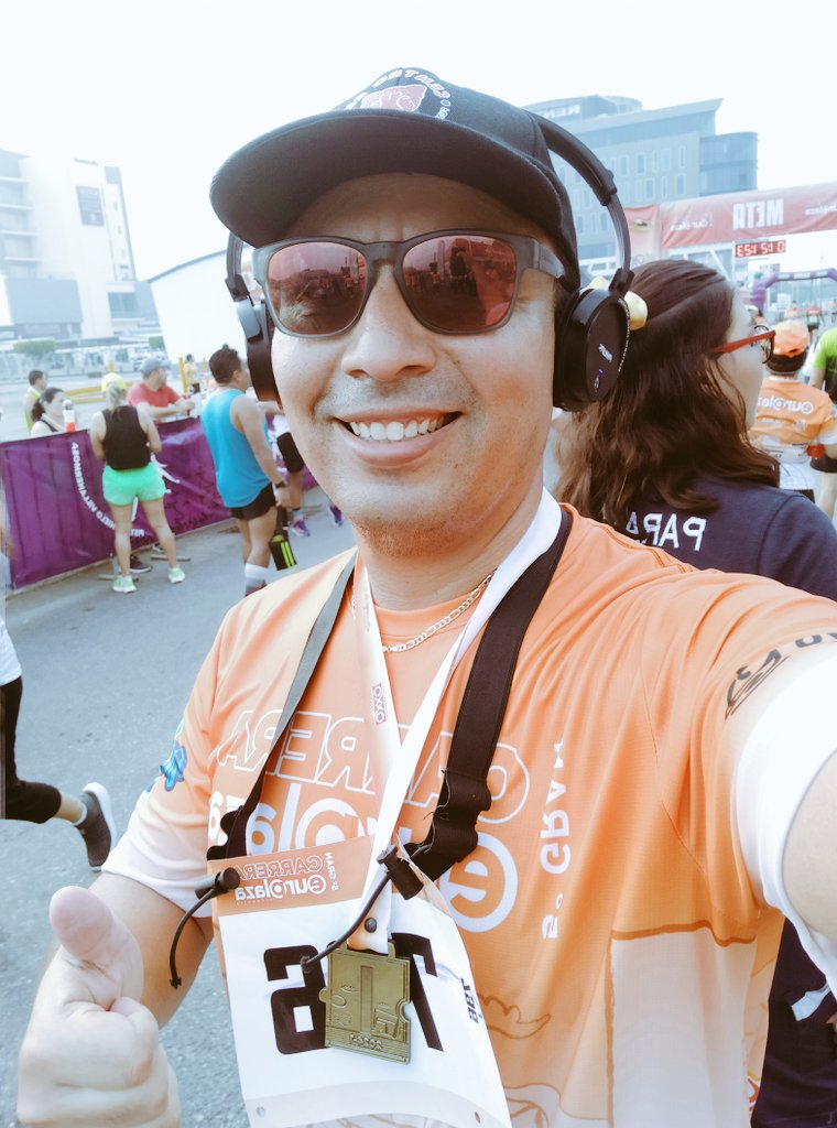 francdevilred's tweet photo. Domingazo de un 12...pero kilómetros!
Hoy fue de meterle kilometraje a la máquina y en Domingo VALE DOBLE como lo dice mi Amiga Diabla-Jaiba @PachitaRex !!
Carrera Europlaza...ahí quedó!!!
FREGÓN! Ahí vamos!!
#running #runner #Mexico #FelizDomingo #fregon
#9dejunio #Domingo https://t.co/oYROfuBXwb