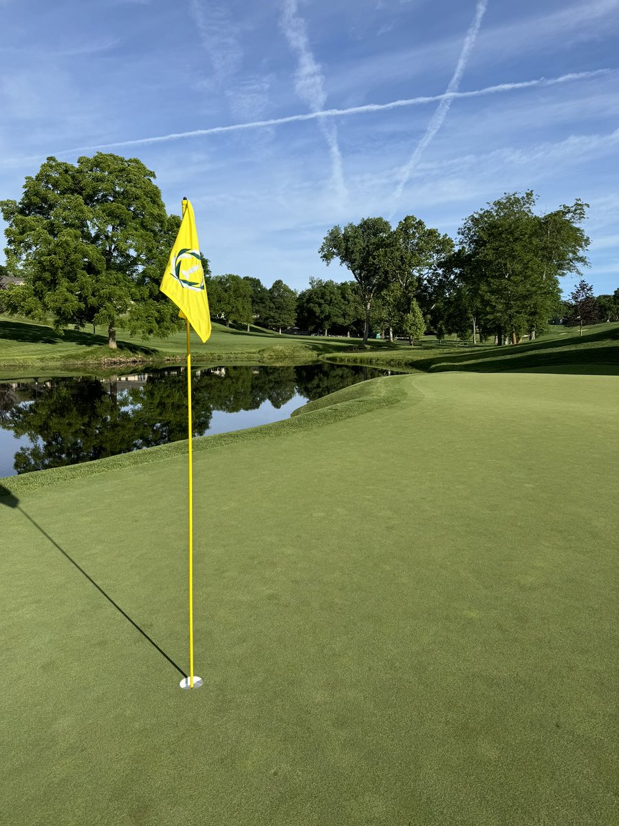 JakeMiller02's tweet photo. I’m thankful to have had the opportunity to spend the last week with @chadmark614 and his staff at Muirfield Village for the @MemorialGolf. The operation and golf course was outstanding! It was a great week of work, as well as, networking with other industry professionals. https://t.co/8G8uF8xLLx