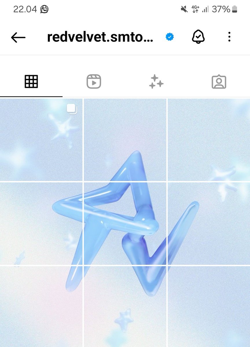 seungwanris's tweet photo. AKHIRNYA YANG DITUNGGU TUNGGU😭😭
RED VELVET COMEBACK
COSMIC PISSS?!?!?!?👀
#redvelvet #redvelvetcomeback https://t.co/6Yw2beSFqt