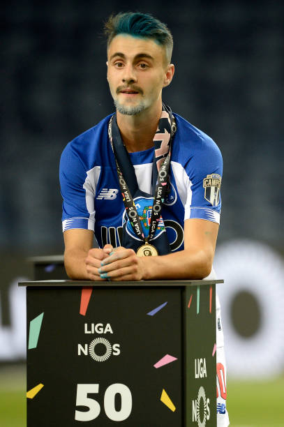 FC Porto equaciona regresso de Fábio Vieira que pretende sair do Arsenal para jogar mais, avança <a href="/abolapt/">A BOLA</a>