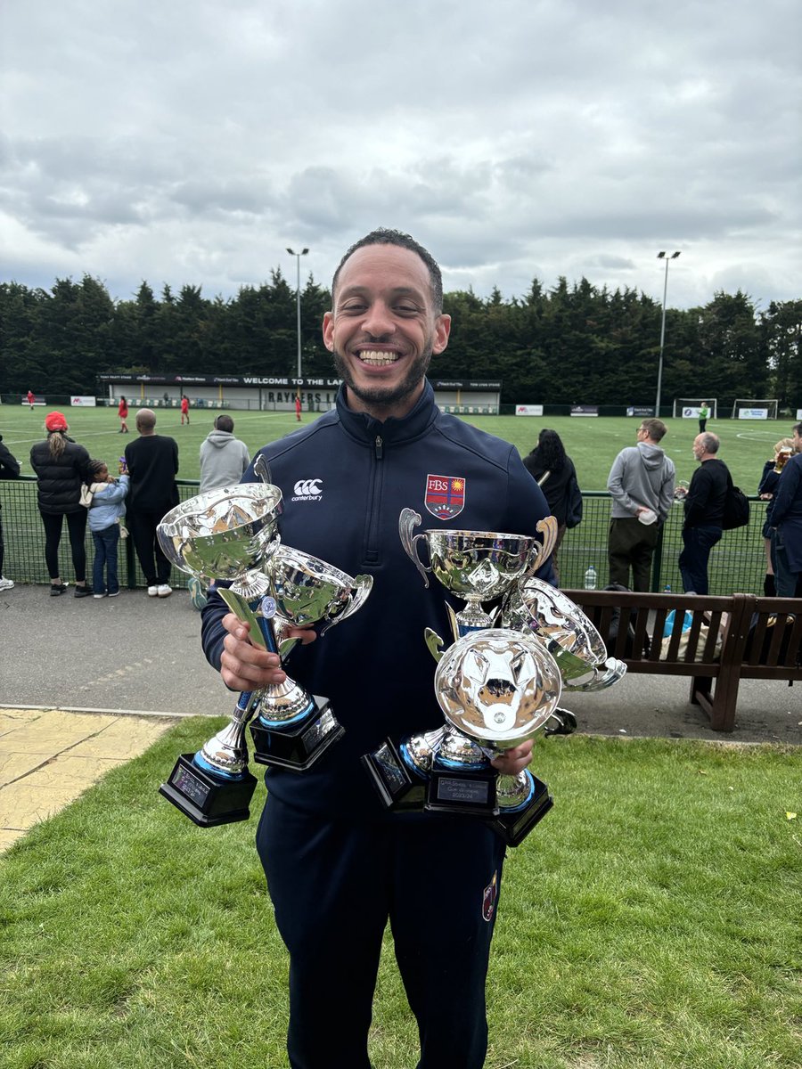 Mr Smith tweet media