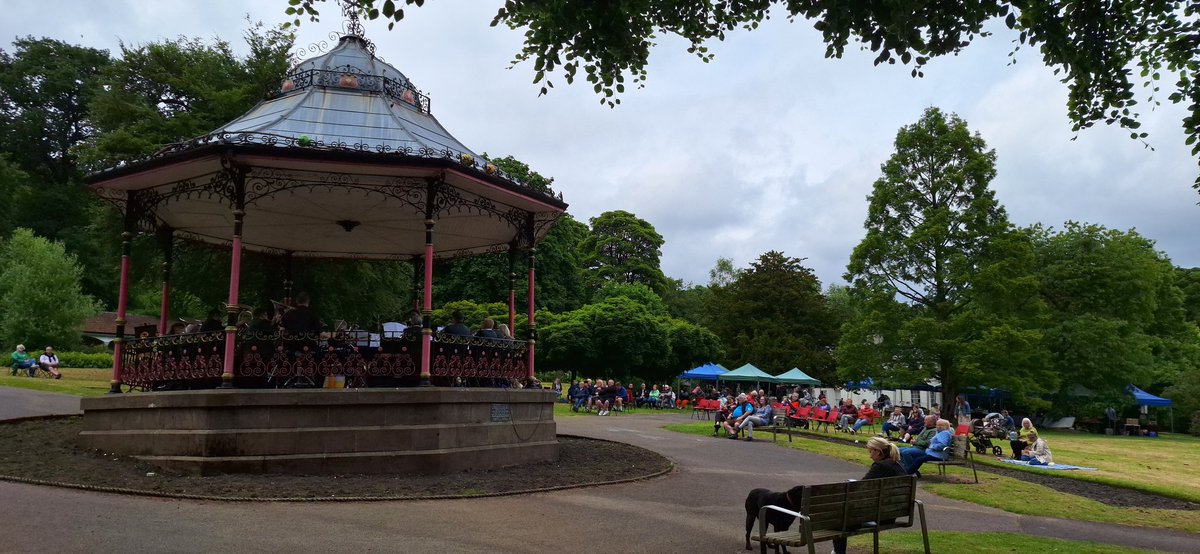tredegarwales's tweet photo. Week 3 of 10 @TredegarCouncil Bands in the park event at @BedwelltyHouse is the @CrossKeysBand.

Pics: @ashleym82

#Tredegar #TredegarWales https://t.co/g0vNVFRiHK