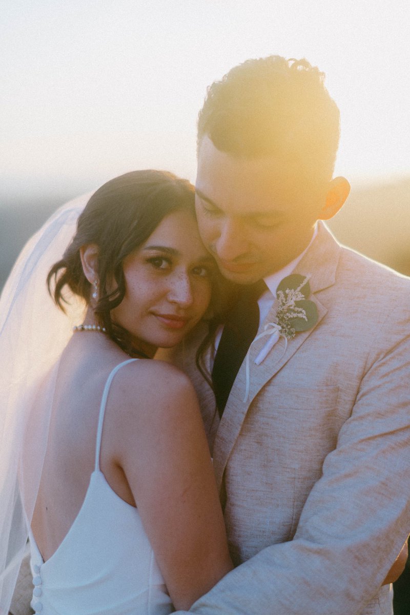 IsabelleAliciaa's tweet image. first round of photos from our 26-person, magical wedding in Giungano, Italy — a small town in the mountains 🤍🍋

🧵