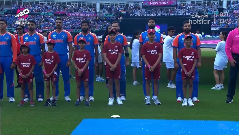 MidnightMusinng's tweet photo. Team India during the national anthem! 

#T20WorldCup #T20WorldCup24 #ViratKohli #RohitSharma  #INDvsPAK #RamojiRao #T20WC24 #ICCWorldT20  #NEDvSA #AUSvENG #AUSvsENG #T20WorldCup2024 #ModiCabinet https://t.co/fYMamj2eFT