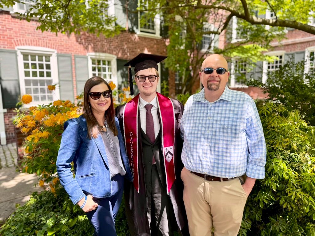 shannonjbuff's tweet photo. Happy Birthday Braxton!!! We love you and we are incredibly proud of you! https://t.co/OTMzttdEfE