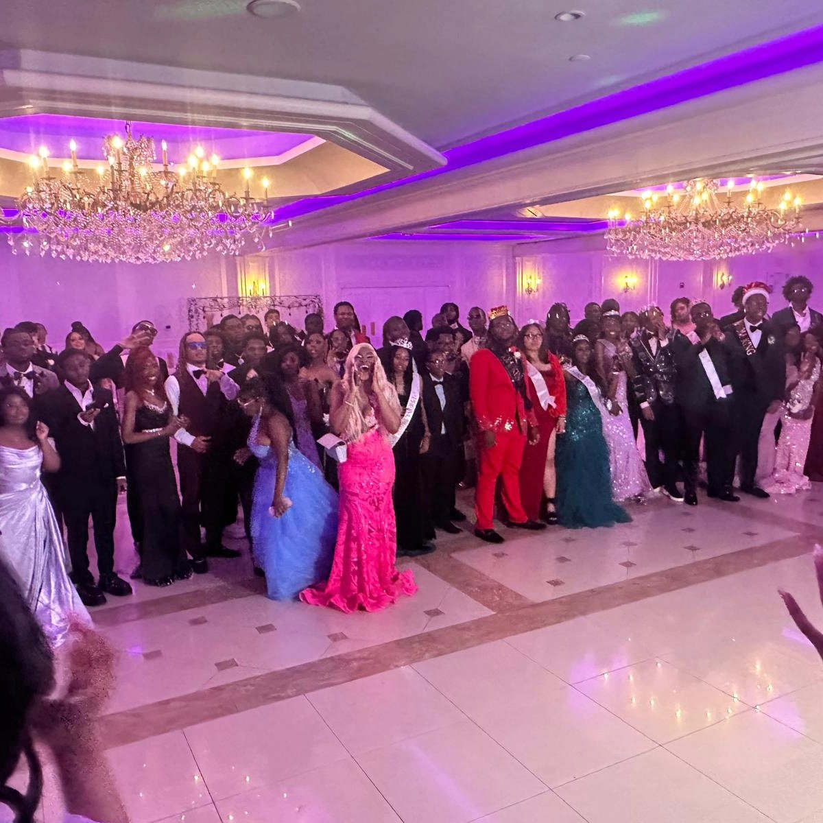 hssl539's tweet photo. HSSL/YCD Prom Night 2024 🌹 https://t.co/xqKSprLNiz