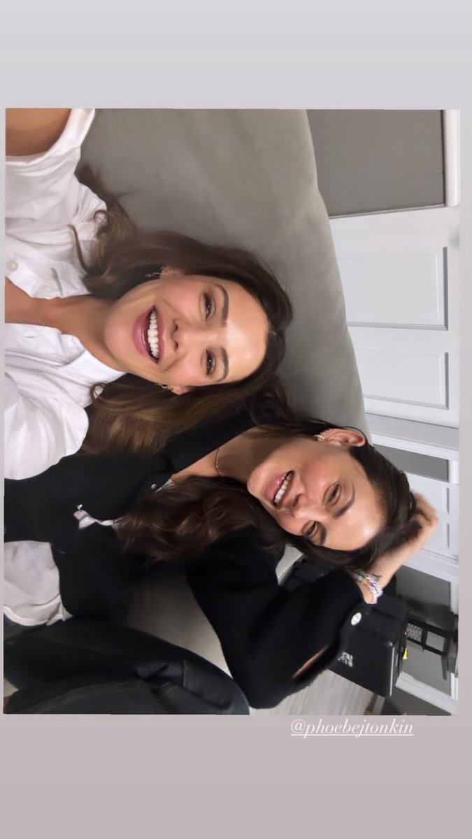 Danielle campbell Fan tweet media