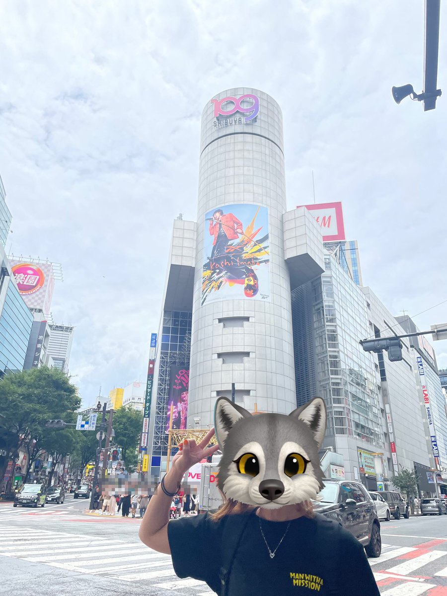 yuneru_m's tweet photo. FUN WITH A MISSION TOUR 2024
東京体育館
初の関東遠征!
🐺を感じながら沢山の方に声をかけて頂き幸せな1日だった😆
東京楽しかったー♬ありがとうございました😁
#MANWITHAMISSION
#MWAM
#FUNWITHAMISSIONTOUR
#FINAL
#東京体育館
#まだ静岡眠いから仮眠する😇
#ステルス現場で記念写真 https://t.co/nGrLNgZQ3P