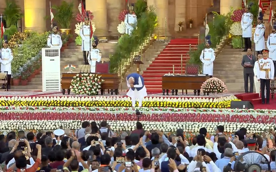 GautamGambhir's tweet photo. Many many congratulations to Shri @narendramodi Ji for taking oath for the third consecutive term! #PrimeMinisterOfBharat https://t.co/mLjIrtOEsz