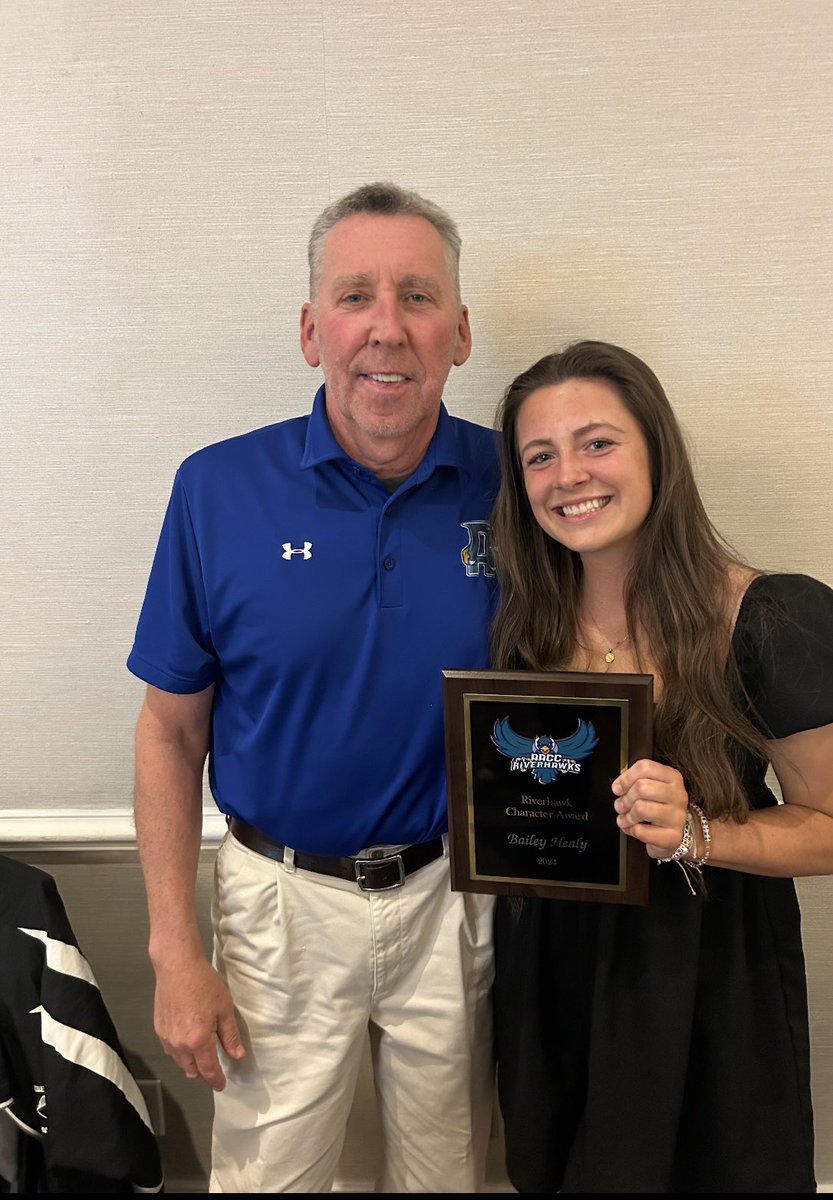 k5484's tweet photo. Incredibly proud of this young lady who won the Character Award for @AACCAthletics She exemplifies what is great about student-athletes and her perseverance and attitude creates endless optimism about our collective future. Congrats Bailey! https://t.co/fyzAjDWmc4