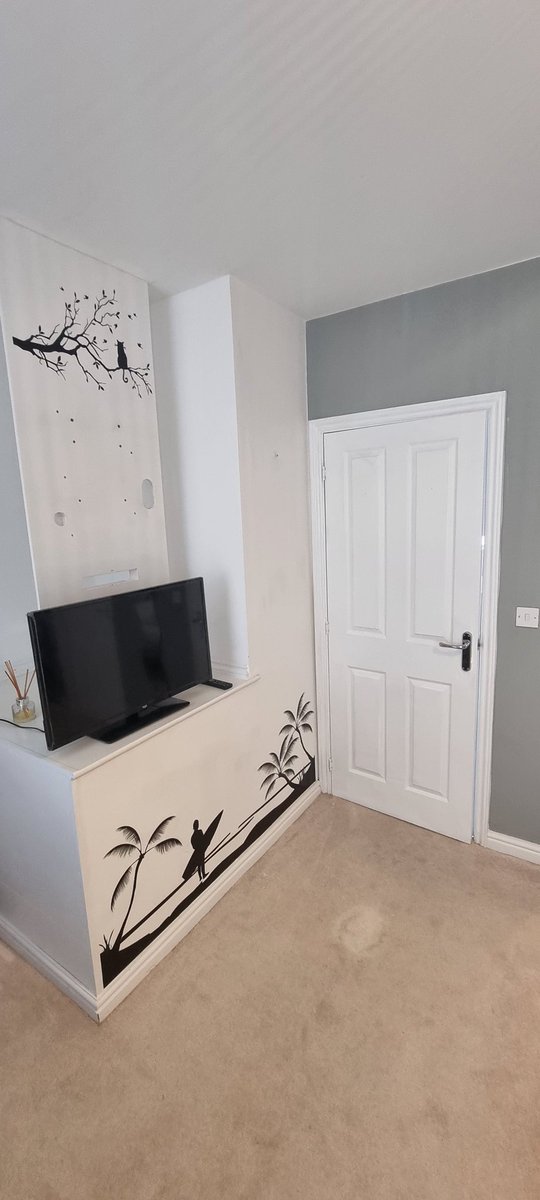 davidioee's tweet photo. @ccwild79 @ccwild79 I feel your pain as i have seen it first hand, however all providers not the same. This is a room being prepared for a young person right now to give them the basis of inspired living.  We will get there across the board and the new regulations are starting to work. https://t.co/HVoPBYDjz6