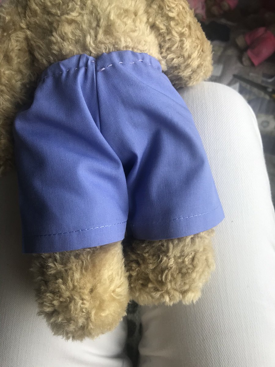 FredTedOlga's tweet image. Thirteen #ShortsTutorial now it’s time to turn them the right way round. Giles doesn’t mind how they’re stitched &he doesn’t have a tail which made it a little easier. You will get better - but look - if Giles had a jumper on - no one sees the stitches &he’s ready for the beach