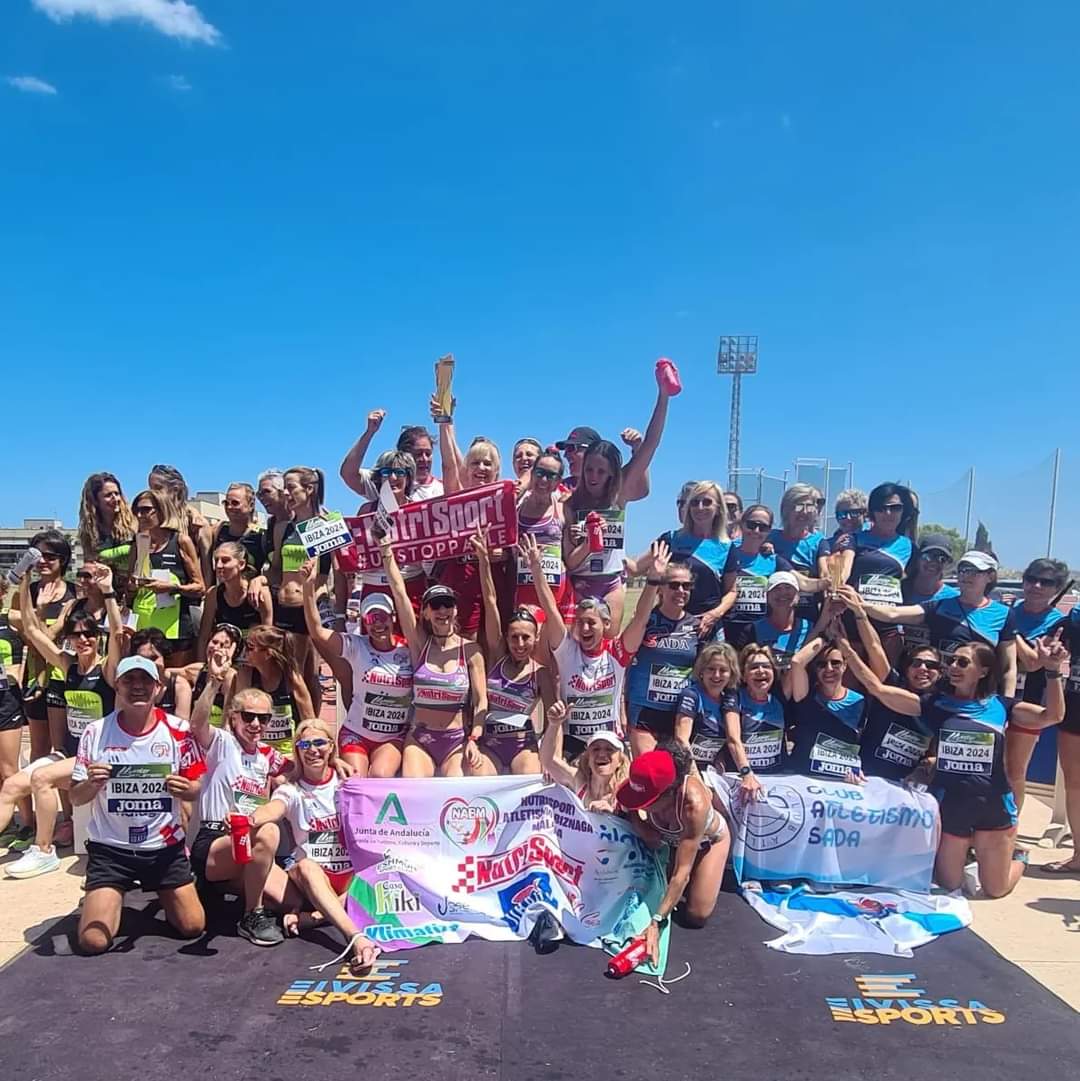 CAS_SADA's tweet photo. 💙💙💙💙💙💙💙💙💙💙

🏆🇪🇦 Campionato de España de Clubs Máster 1a División

🏆PODIOS #CAS🏆

🏅Equipo masculino
🏃🏃🏻🏃🏼🏃🏽🏃🏻🏃🏽

🥉Equipo feminino
🏃🏼‍♀️🏃🏼‍♀️🏃🏻‍♀️🏃🏽‍♀️🏃‍♀️🏃🏼‍♀️

📆 09/06/2024

📍 Ibiza

Aí están xs nosxs #atletasCAS, que arrasaron en Ibiza, celebrando os seus éxitos‼️
💪💪💪💪 https://t.co/FbqkX8b5zo