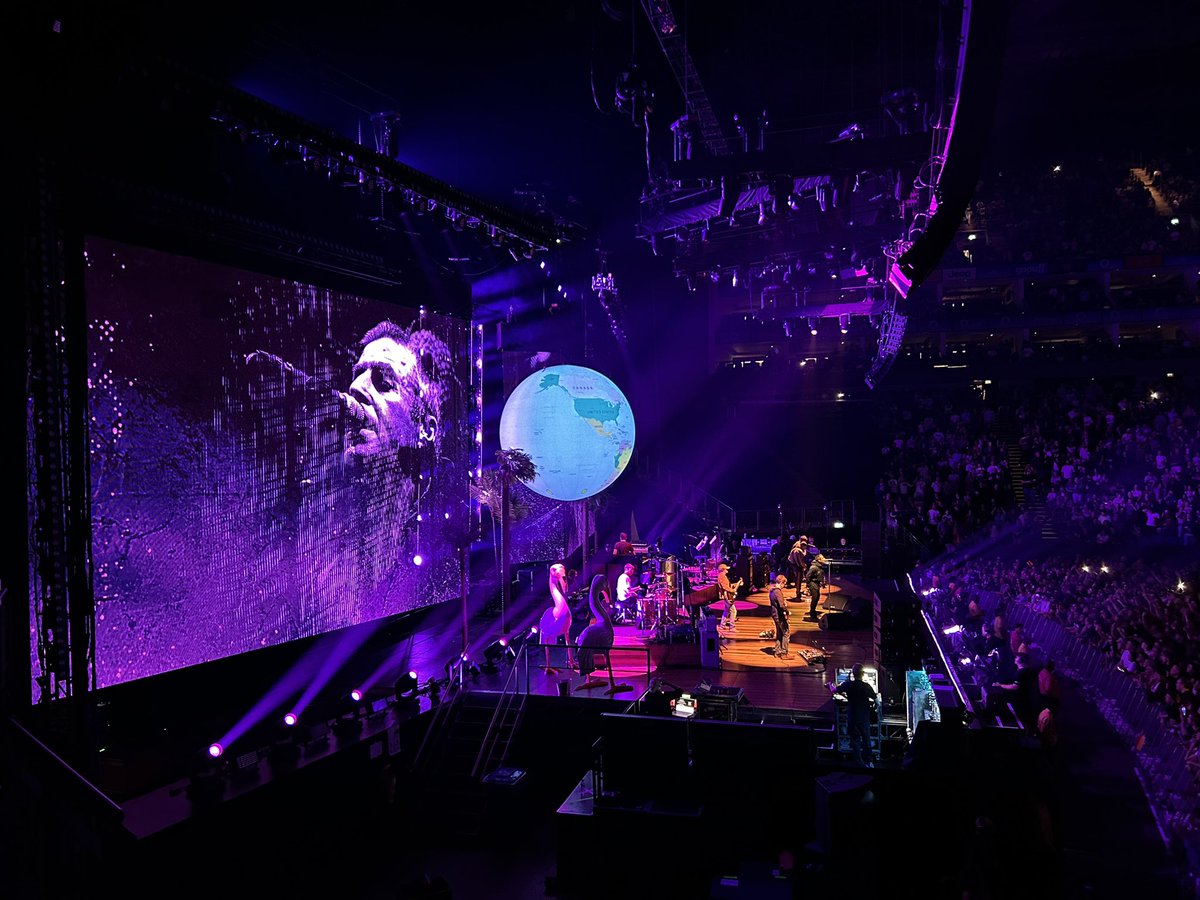 Aᴅᴀᴍ Dᴀᴠʏ tweet media