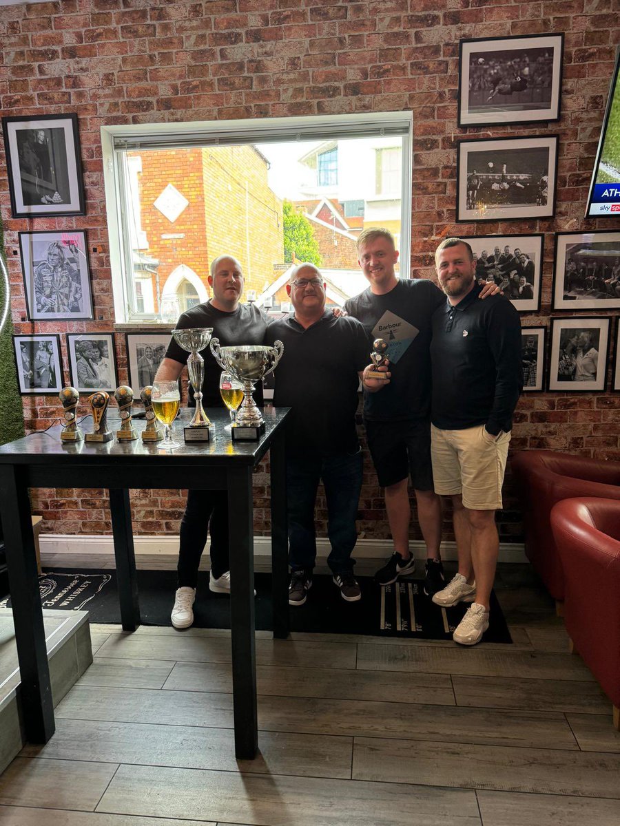 FcPoets's tweet photo. Winners:

Players Player: Jack Harrison
Managers Player: Jack Harrison
Supporters Player: Lewis Wilcox
Supporter Of The Year: Brian Kelly
Committee Player Of The Year: Liam Taylor
Top Goalscorer: Liam Taylor

ONE MORE YEAR!

💙🖤 https://t.co/9VuOzNAO9g