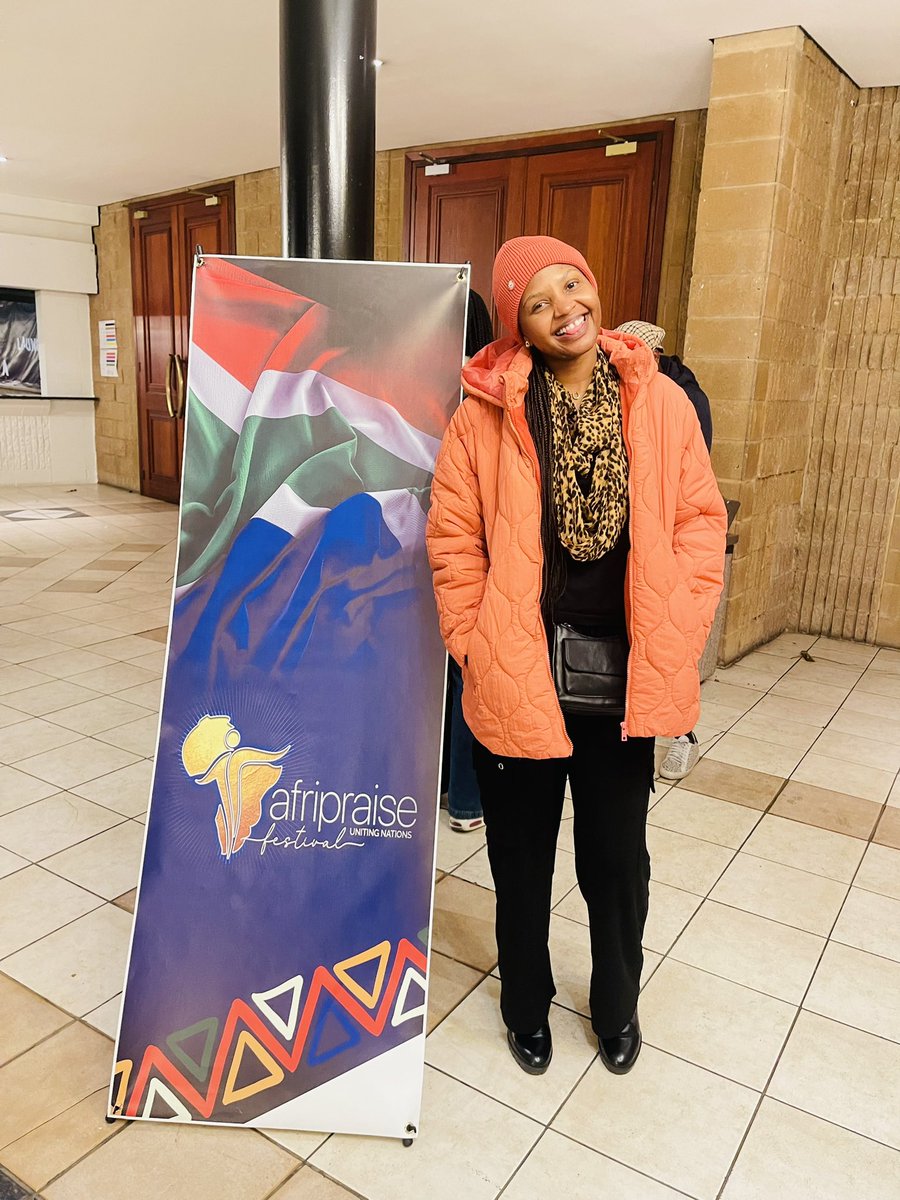 earthlingbeast's tweet photo. My toxic lovers together in the good and blessed days. #afripraise
@Fadzeym @georgia_tsetana https://t.co/q6Mboj9VlE