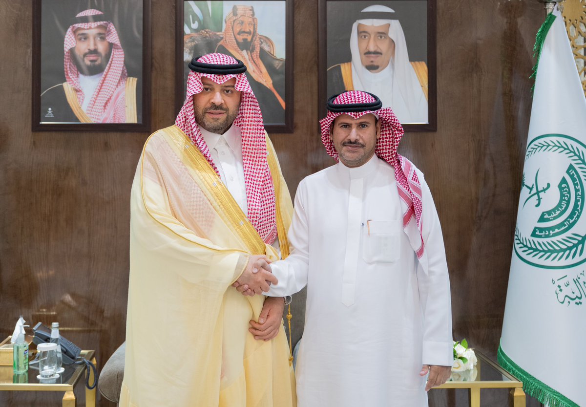 NorthborderSA's tweet photo. شفاعة #أمير_الحدود_الشمالية تثمر تنازل أولياء دم الجميلي عن بقية مبلغ الصلح . 

https://t.co/EknZ6LXKQK https://t.co/x6VJUcxQuf