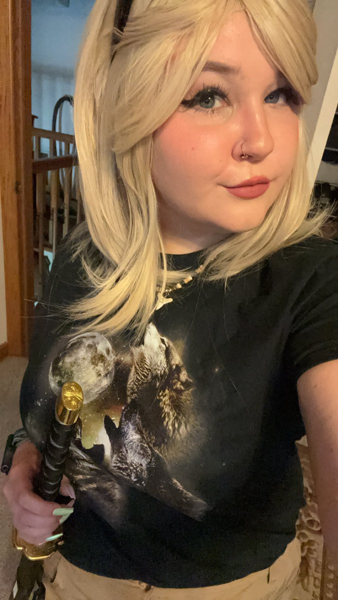 gossamerix's tweet photo. "you better not show up to the function dressed as cunty chosen"
my honest reaction: https://t.co/mBENXtX3wG