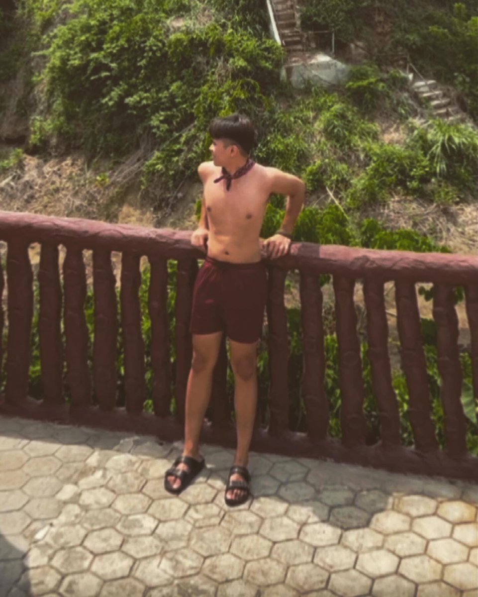 main_adii's tweet photo. 5’9 at 6 hulaan niyo nalang 🇵🇭 https://t.co/vDZflNLpN6