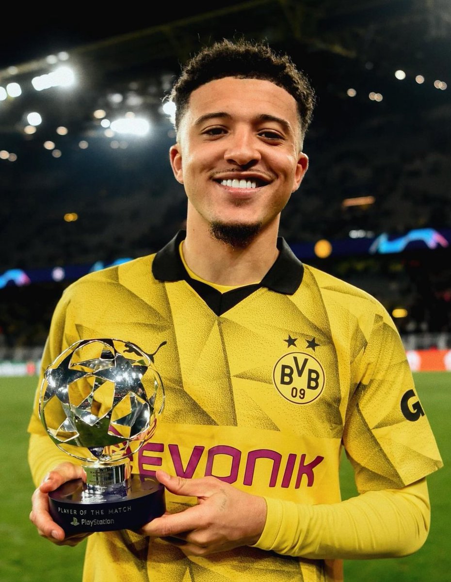 🚨🔴 Manchester United remain 100% decided on selling Jadon Sancho this summer, regardless of who is manager.

#MUFC board looking for £40m fee to let Sancho leave with interest from Borussia Dortmund but also other clubs.